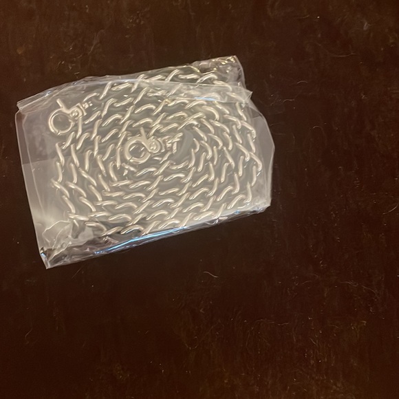 Grey stingray cross body bag - Picture 3 of 5